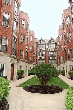 1645 W TOUHY AVE 60626-unit#3W-Chicago-IL