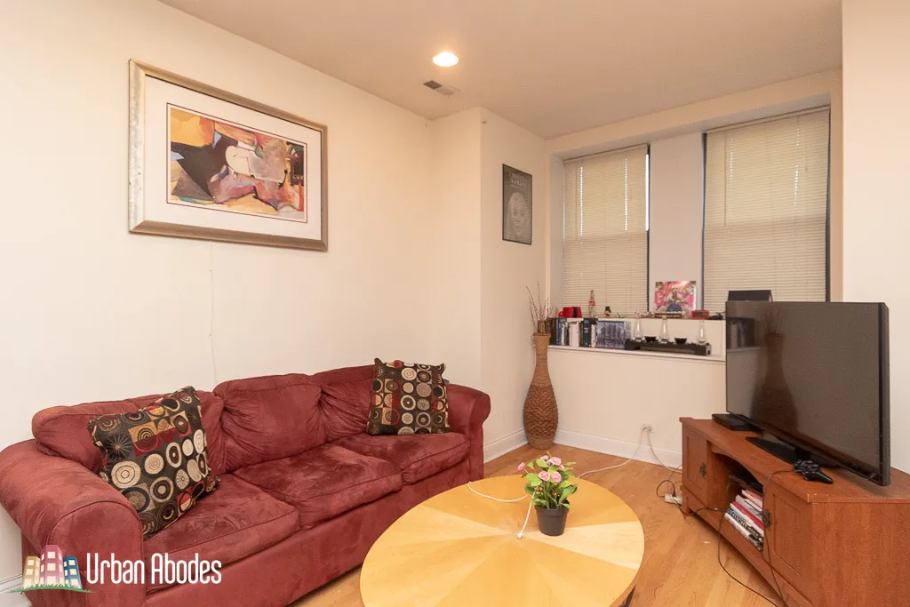 2906 W PALMER ST 60647-unit#B-Chicago-IL