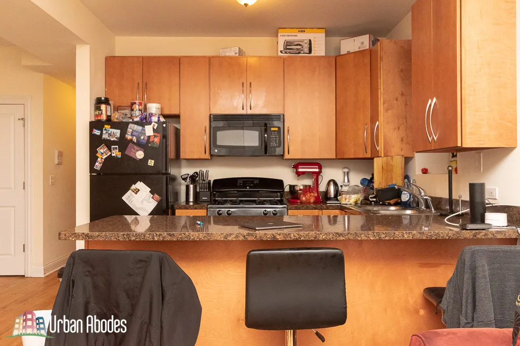 2906 W PALMER ST 60647-unit#B-Chicago-IL