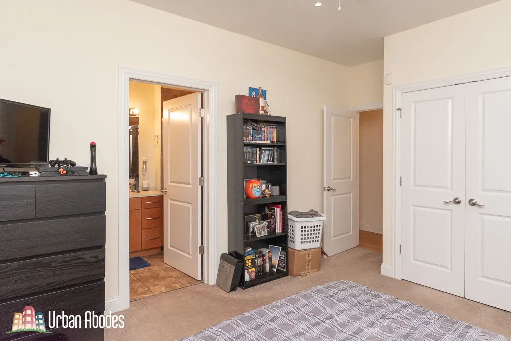 2906 W PALMER ST 60647-unit#B-Chicago-IL