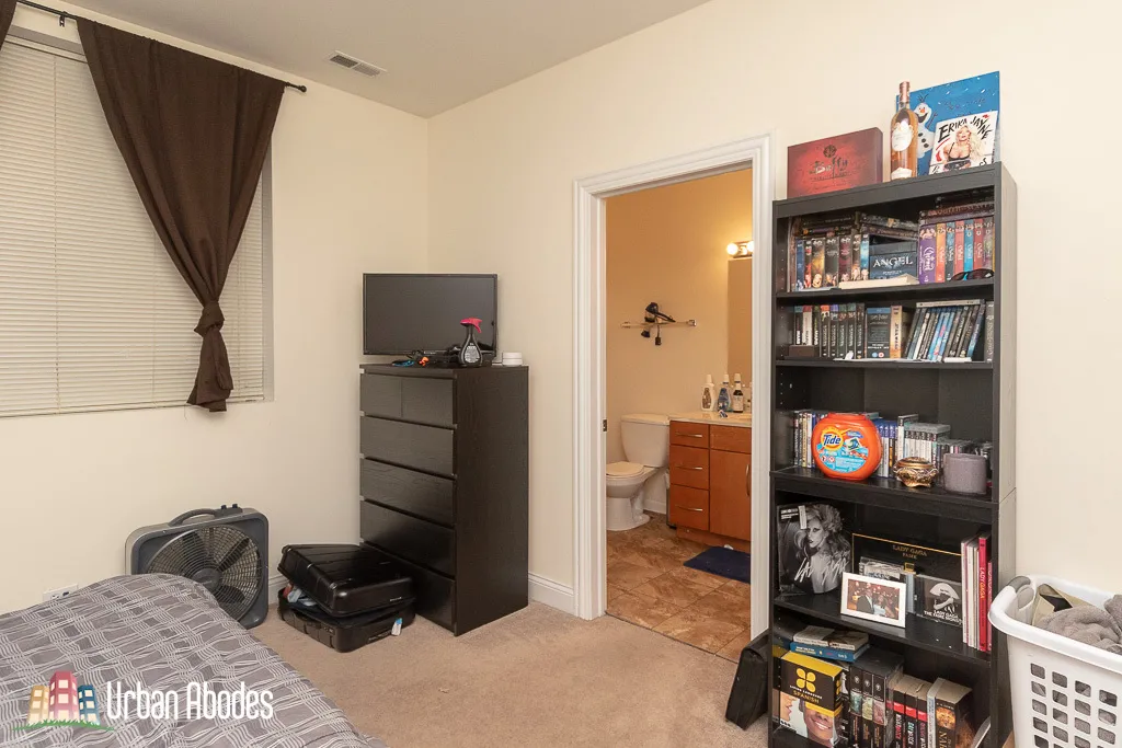 2906 W PALMER ST 60647-unit#B-Chicago-IL