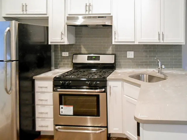 2211 W FOSTER AVE 60625-unit#01-Chicago-IL