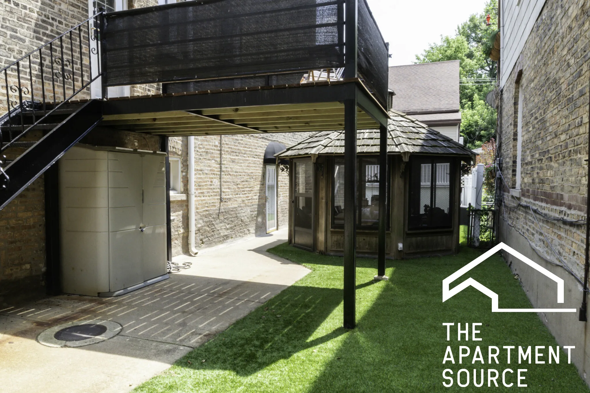 2215 W WELLINGTON AVE 60618-unit#G-Chicago-IL