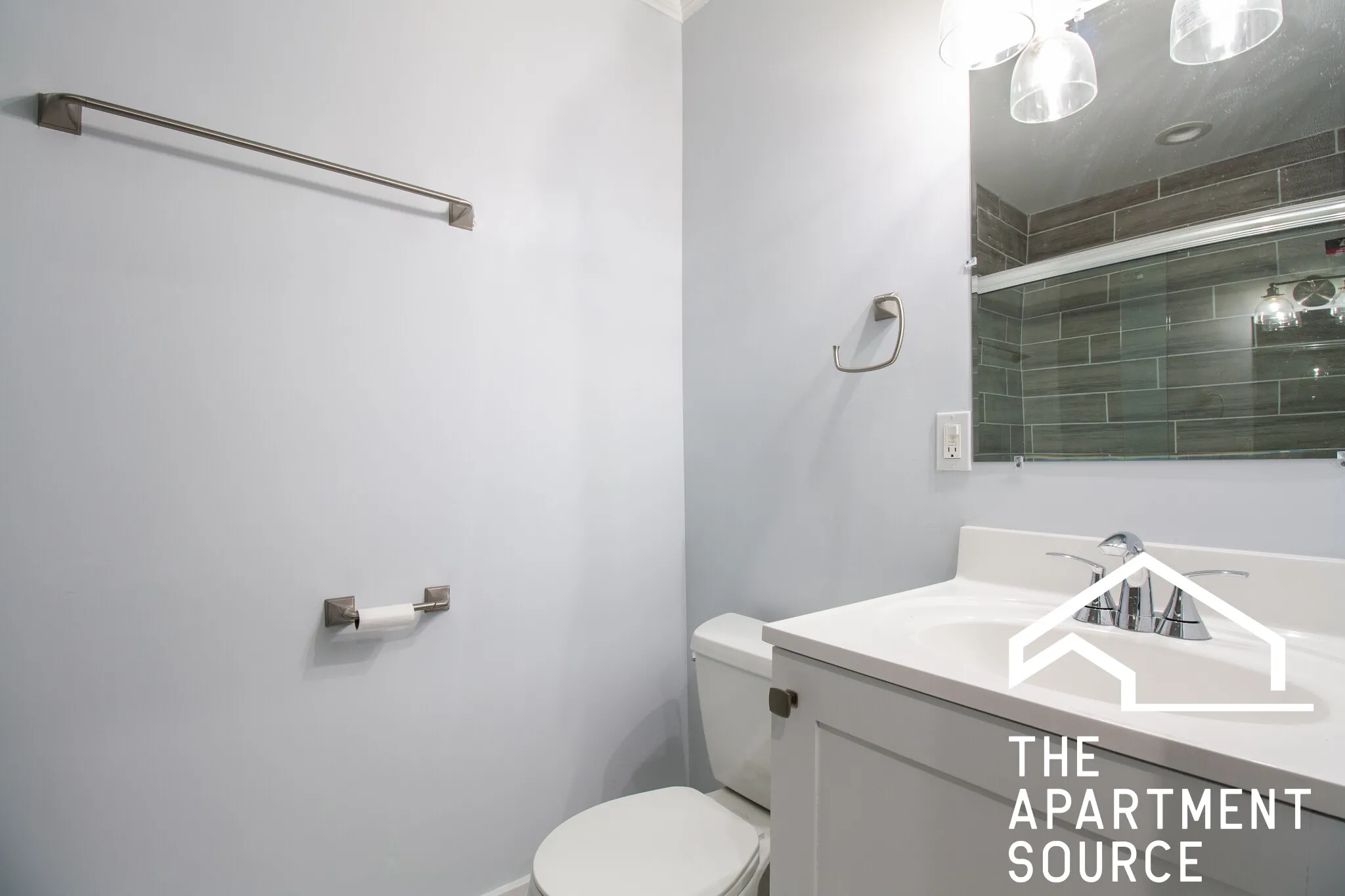 2215 W WELLINGTON AVE 60618-unit#G-Chicago-IL
