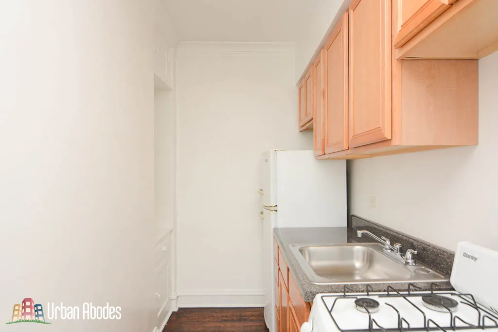 4641 N PAULINA ST 60640-unit#405-Chicago-IL