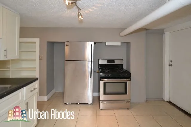 2043 N AVERS AVE 60647-unit#B-Chicago-IL