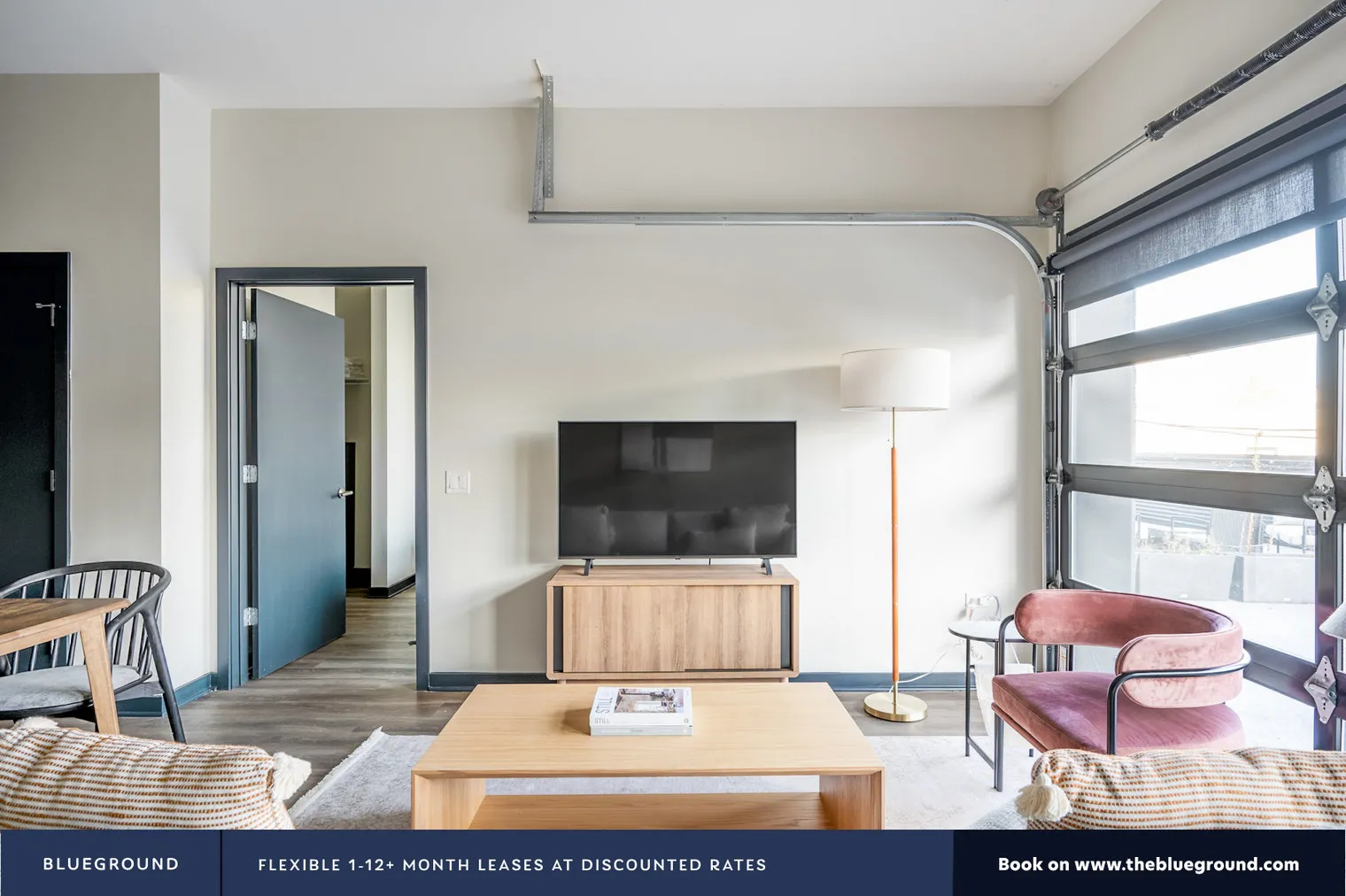 1647 N MWAUKEE AVE 60647-1647 Milwaukee-unit#ID843-Chicago-IL