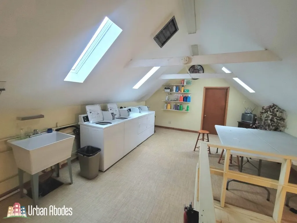 2217 N HOYNE AVE 60647-unit#F2-Chicago-IL