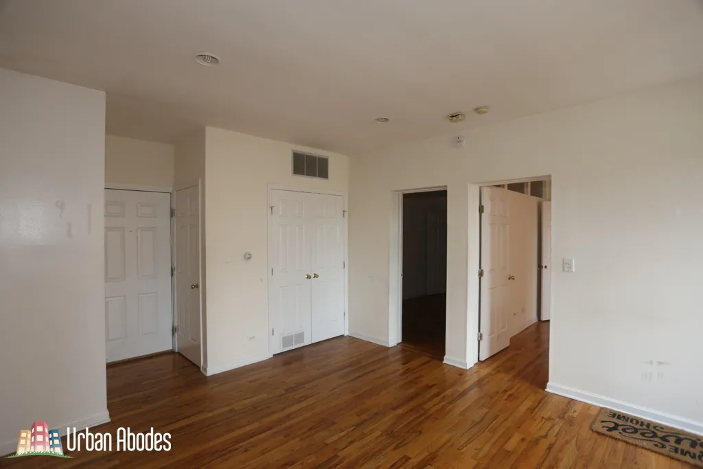 917 W DAKIN ST 60613-unit#406-Chicago-IL