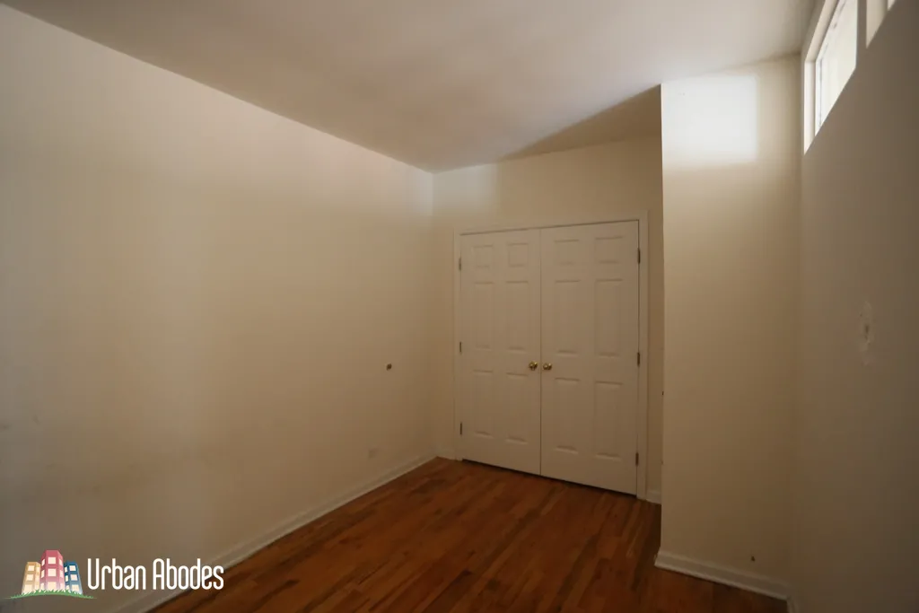 917 W DAKIN ST 60613-unit#406-Chicago-IL