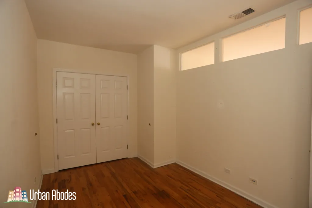 917 W DAKIN ST 60613-unit#406-Chicago-IL