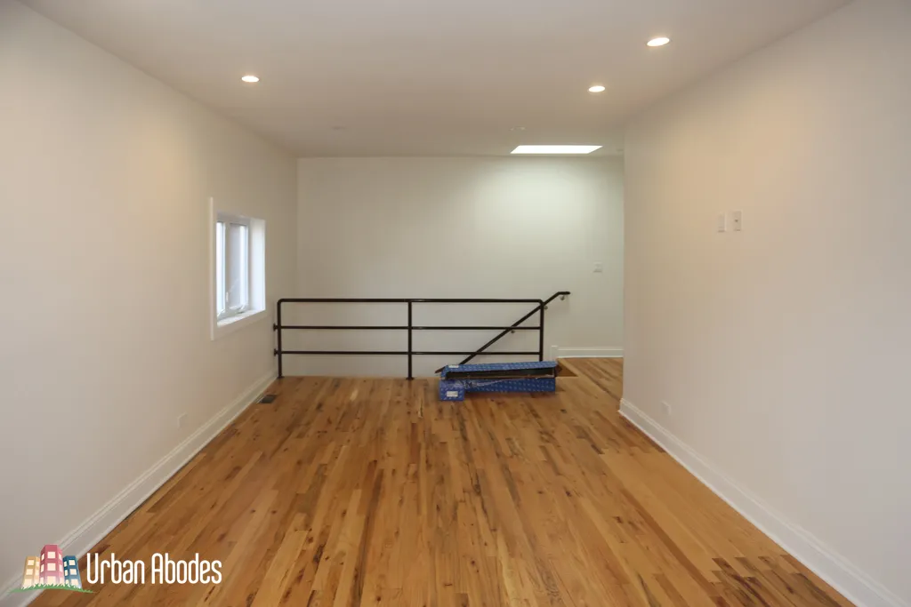 1637 N CLYBOURN AVE 60614-unit#CH2-Chicago-IL