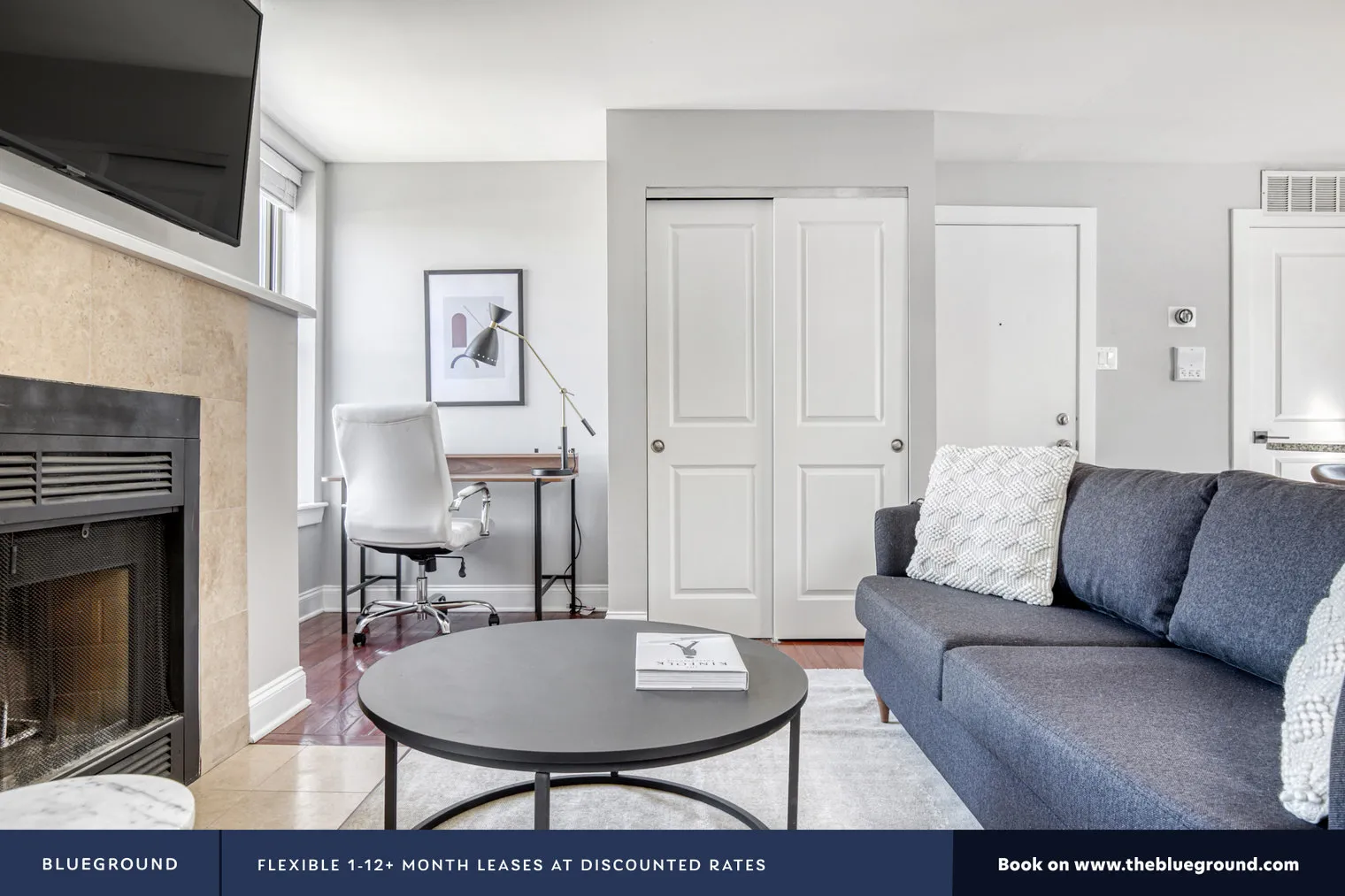 911 W SCHOOL ST 60657-3264 N. Clark-unit#ID459-Chicago-IL