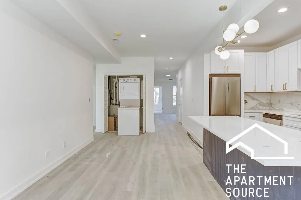 4939 N ST LOUIS AVE 60625-unit#1S-Chicago-IL