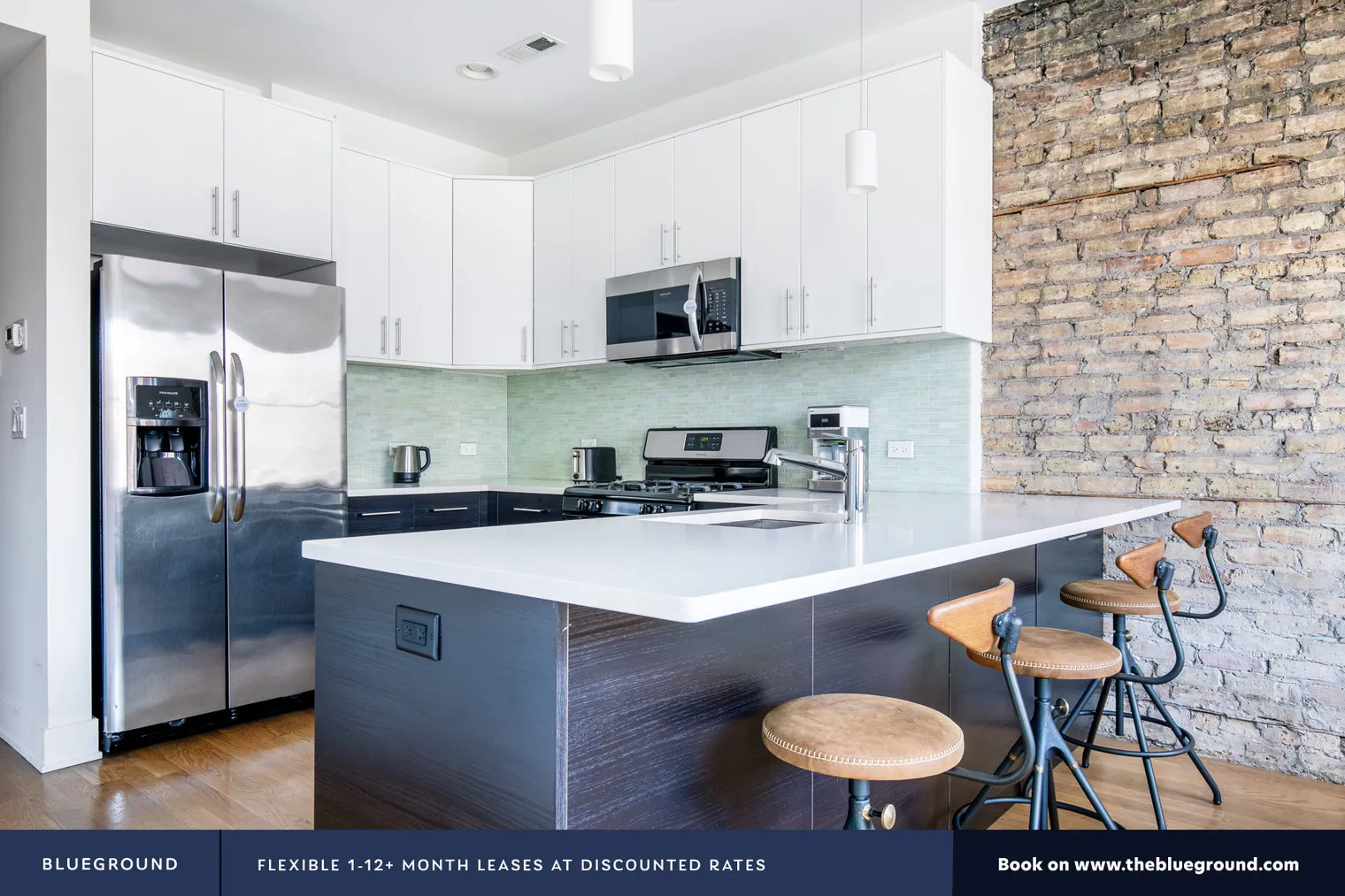 3707 N SOUTHPORT AVE 60613-3707 N. Southport Ave.-unit#ID337-Chicago-IL