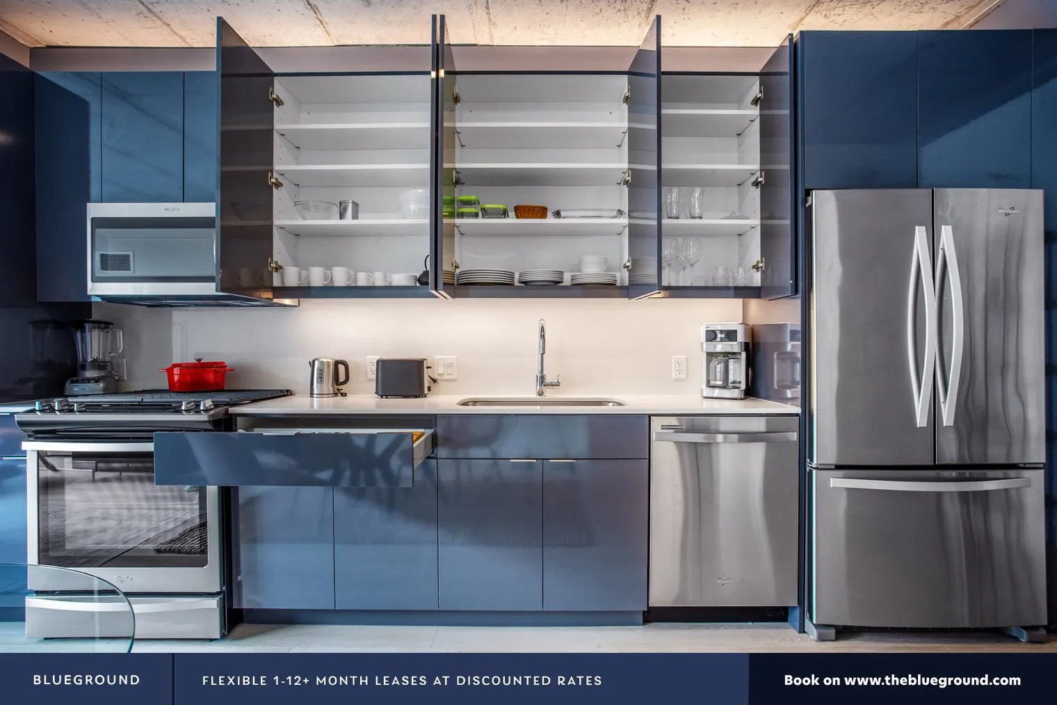 311 W LINOIS ST 60654-3Eleven-unit#ID128-Chicago-IL