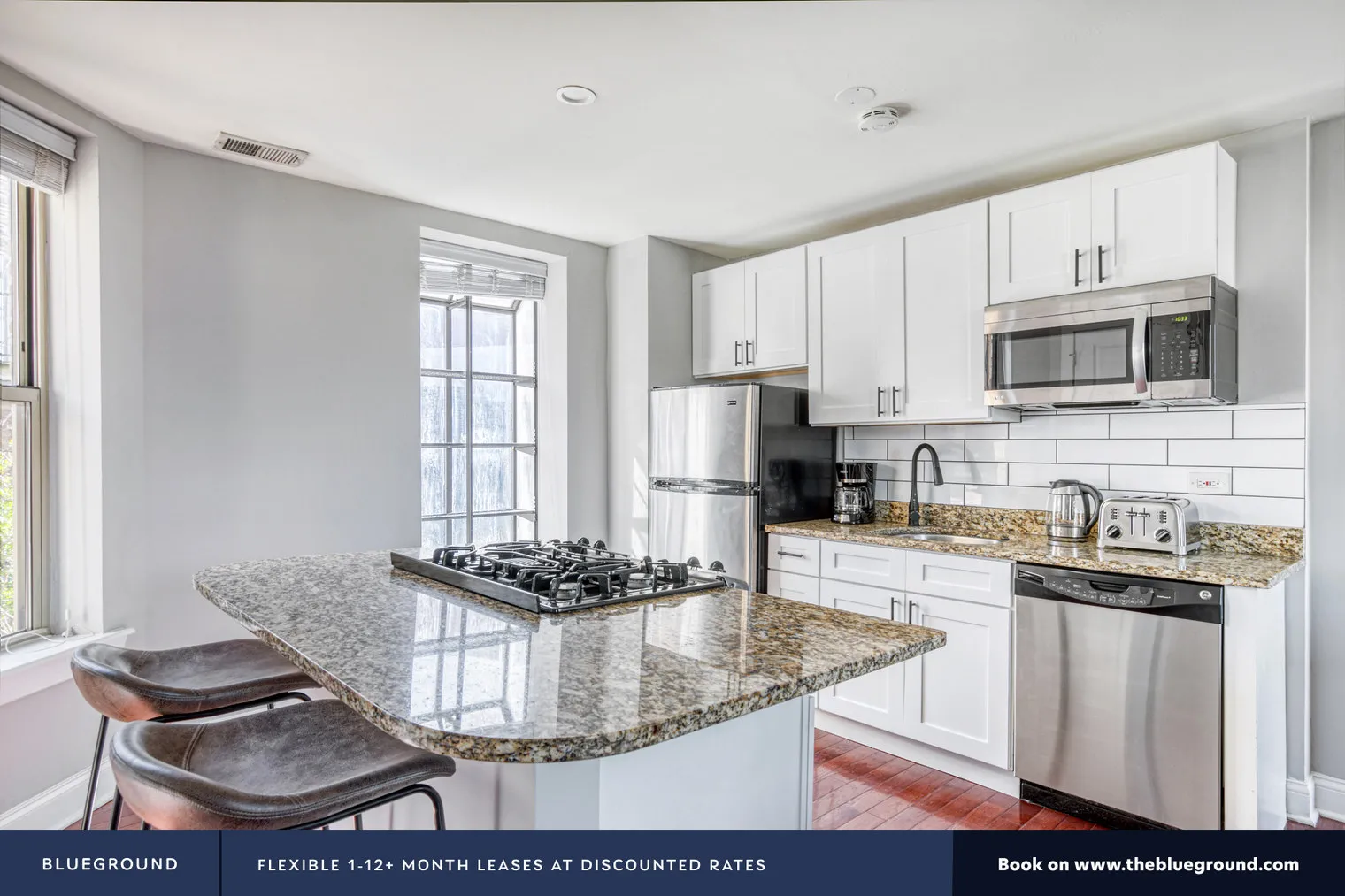 911 W SCHOOL ST 60657-3264 N. Clark-unit#ID459-Chicago-IL