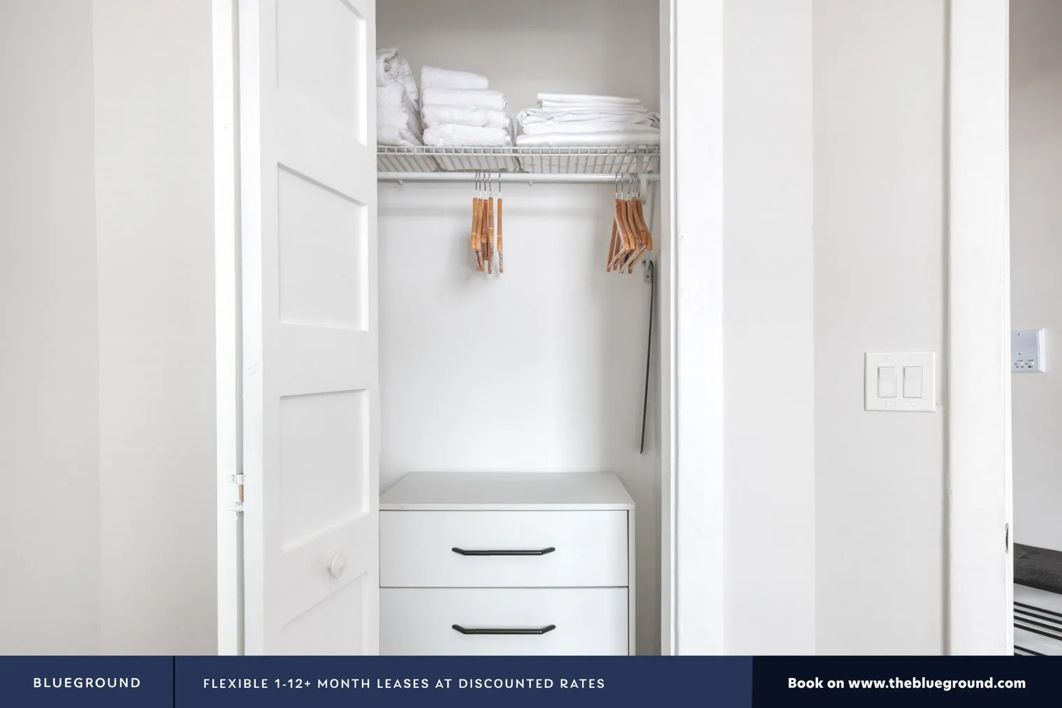 1004 W DAKIN ST 60613-1004 W. Dakin-unit#ID640-Chicago-IL