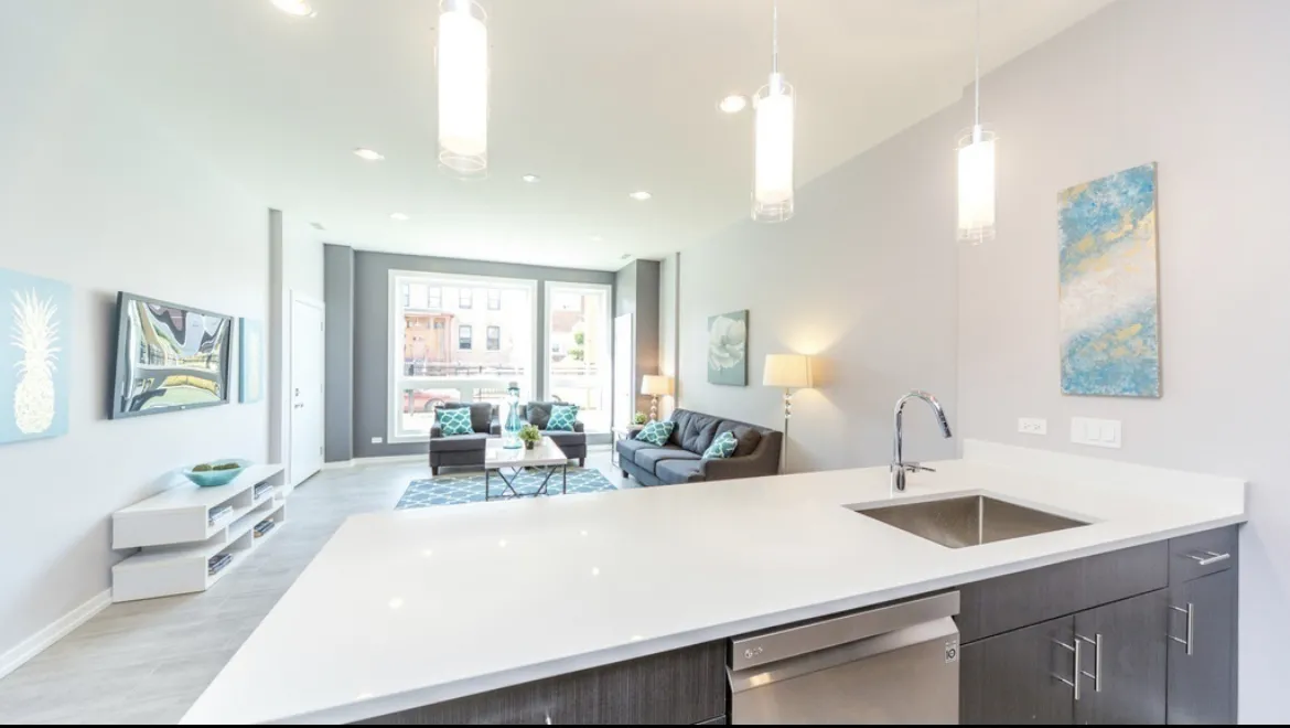 2424 W FLMORE ST 60612-unit#3-Chicago-IL