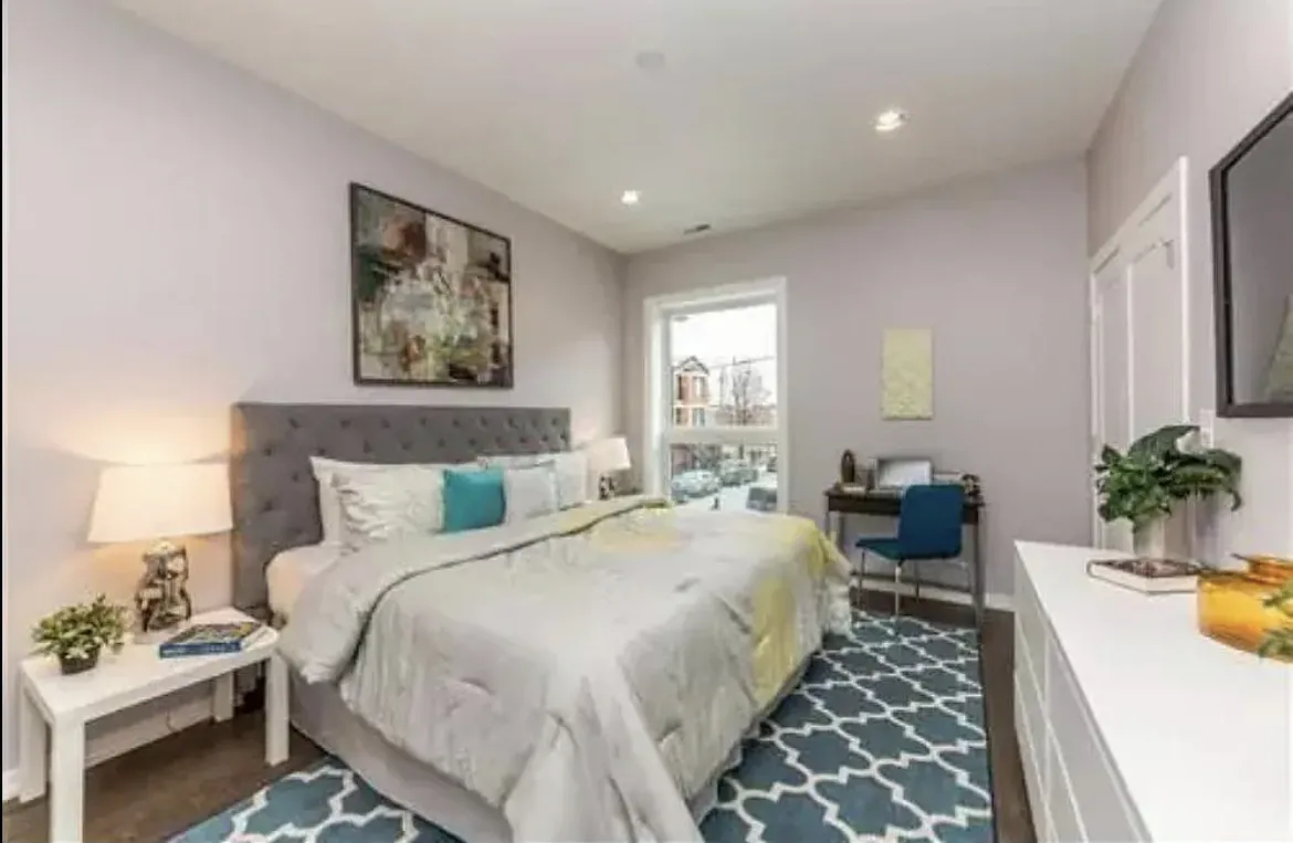 2424 W FLMORE ST 60612-unit#3-Chicago-IL