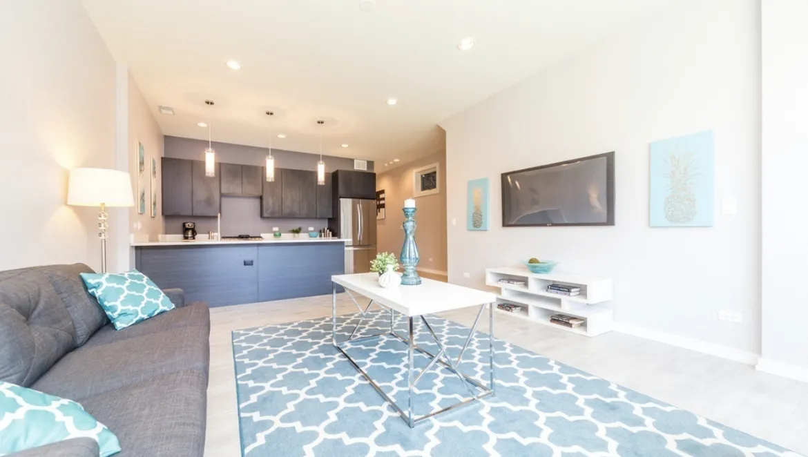 2424 W FLMORE ST 60612-unit#3-Chicago-IL