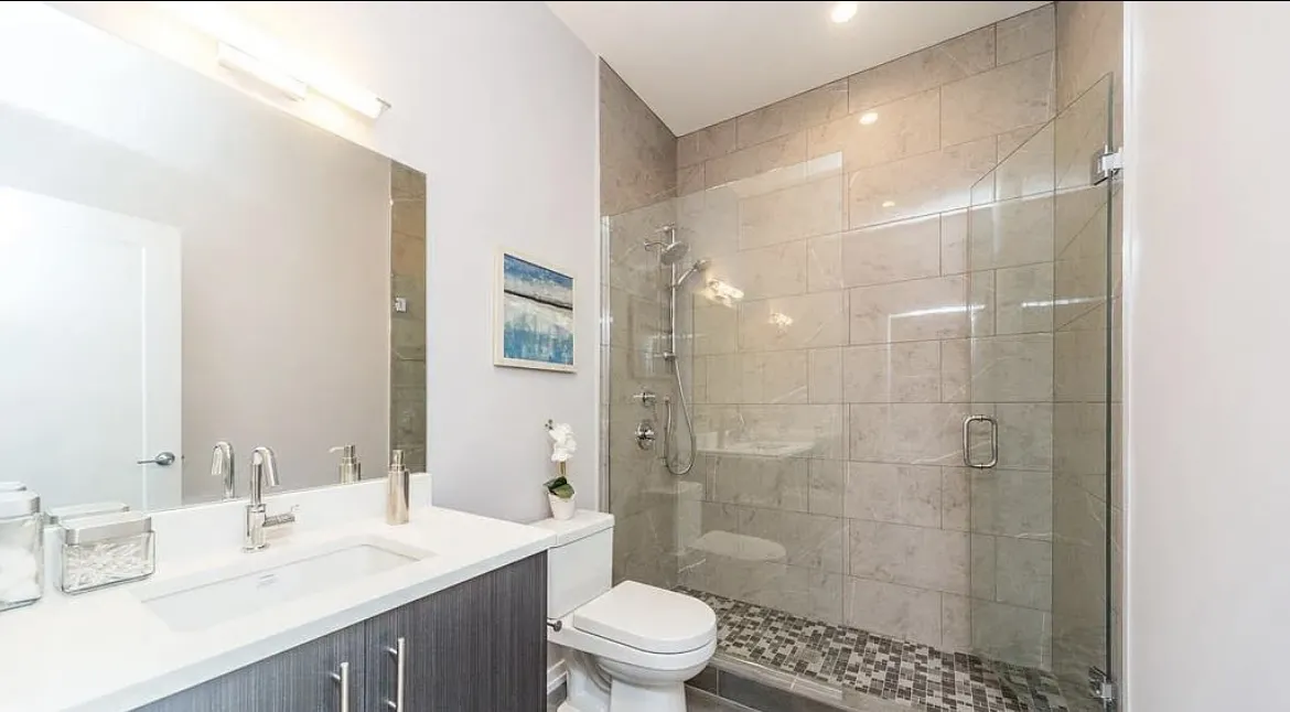 2424 W FLMORE ST 60612-unit#3-Chicago-IL