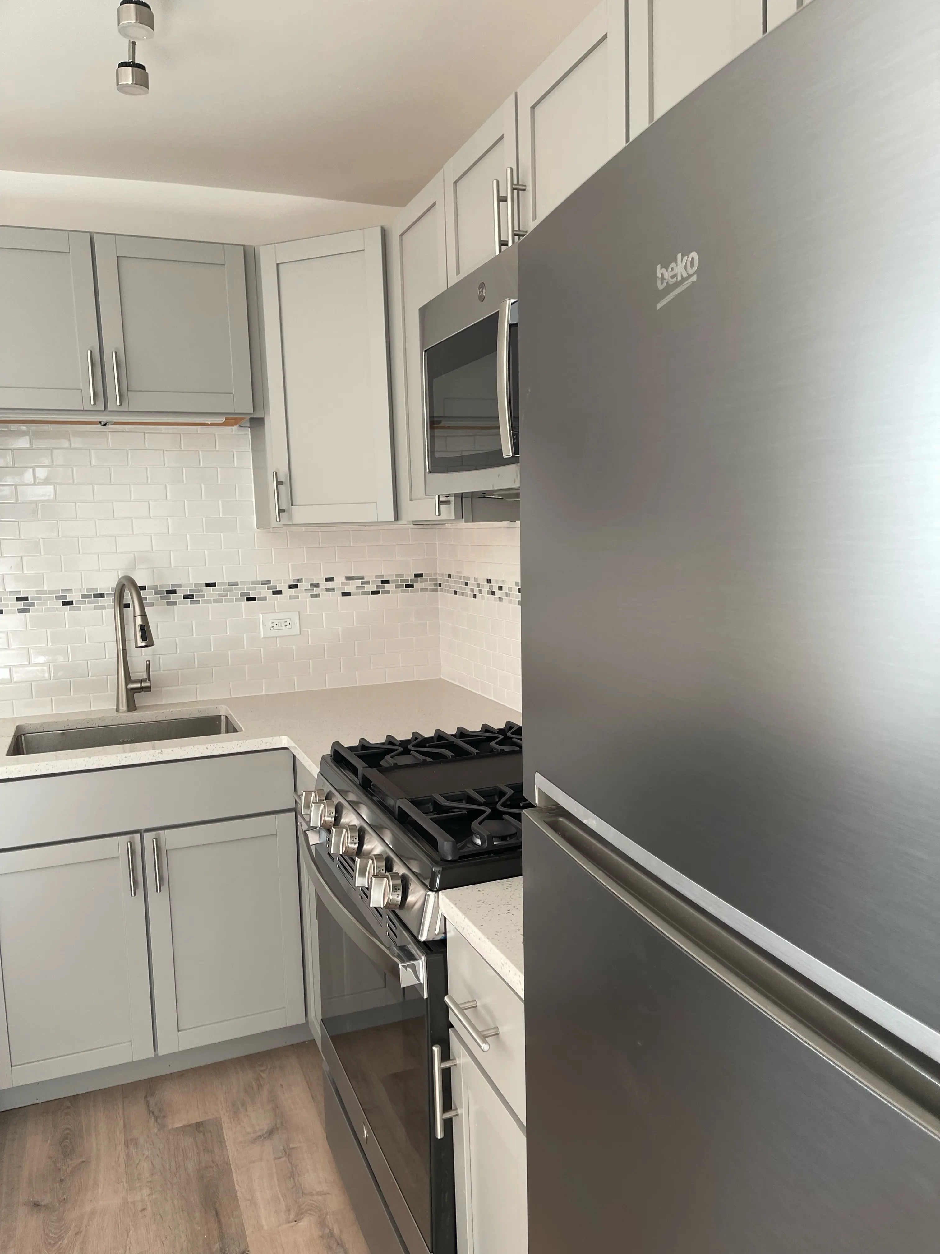 2424 N CLARK ST 60614-unit#301-Chicago-IL