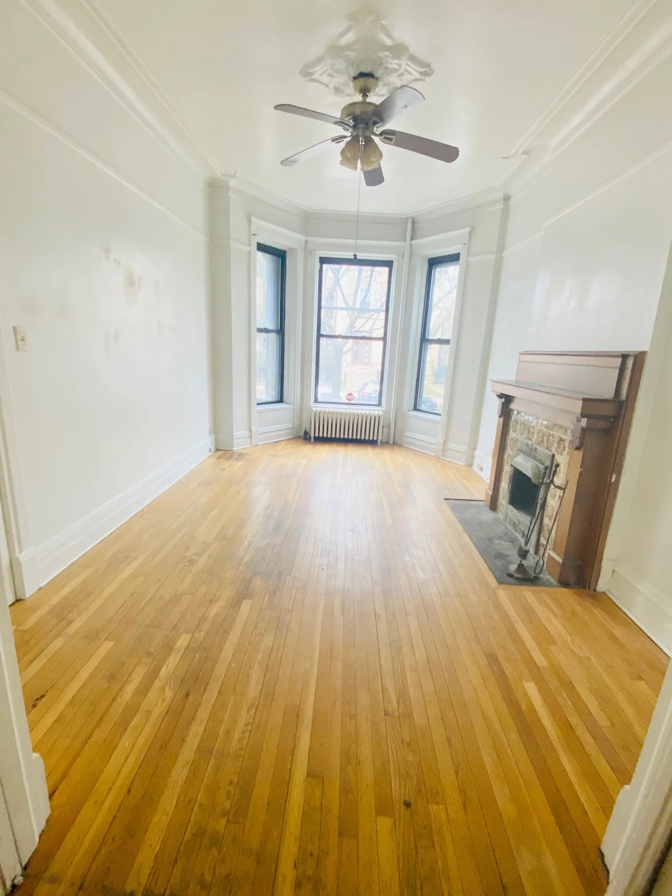 937 W NEWPORT AVE 60657-unit#1-Chicago-IL