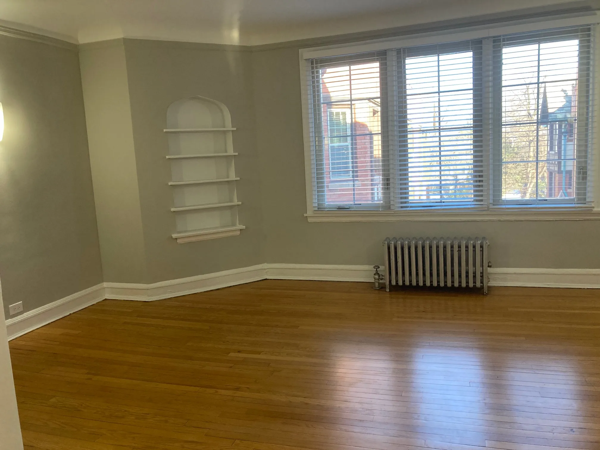 1645 W TOUHY AVE 60626-unit#3W-Chicago-IL