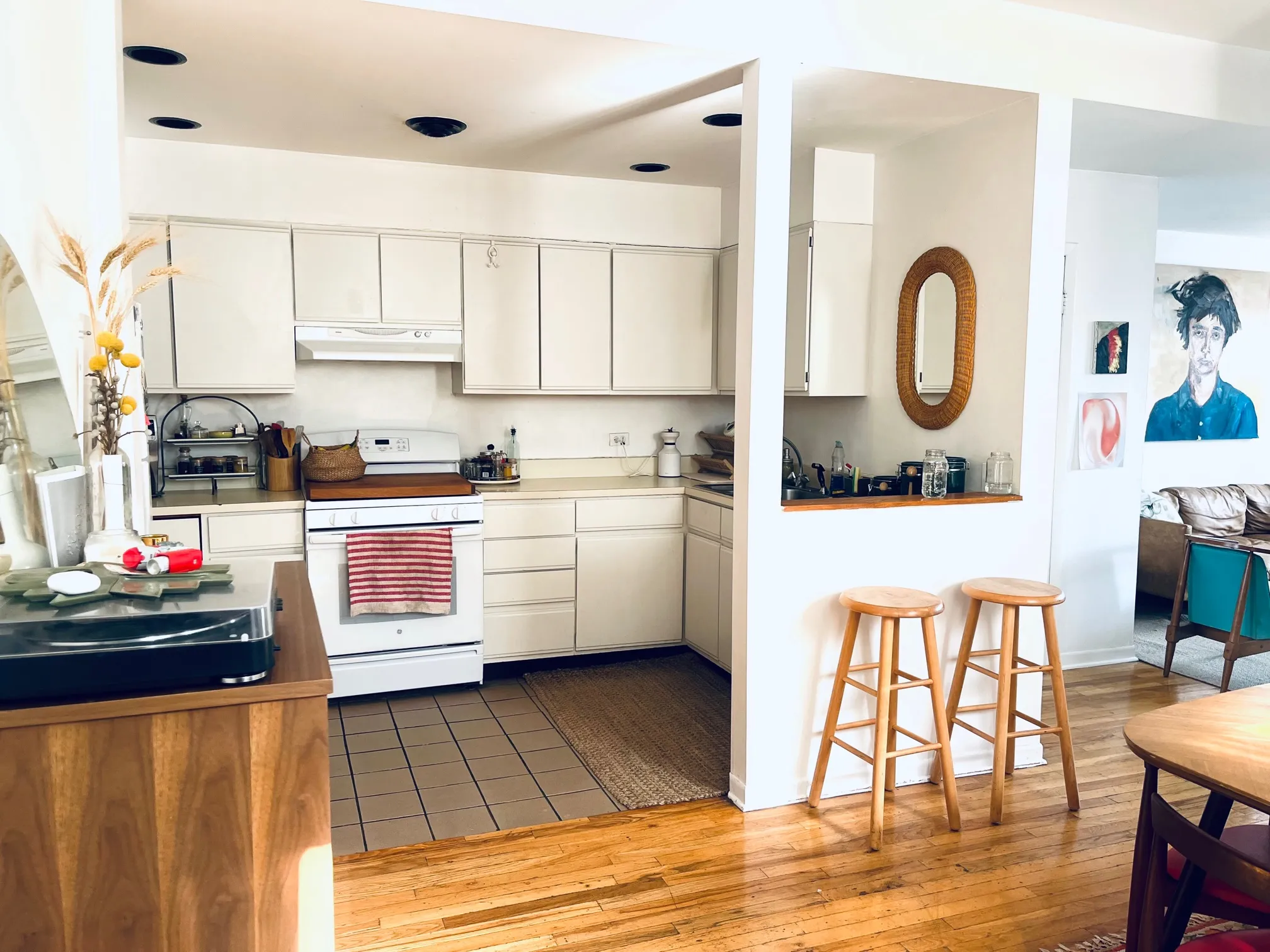 1723 N HONORE ST 60622-1723-unit#2-R-Chicago-IL