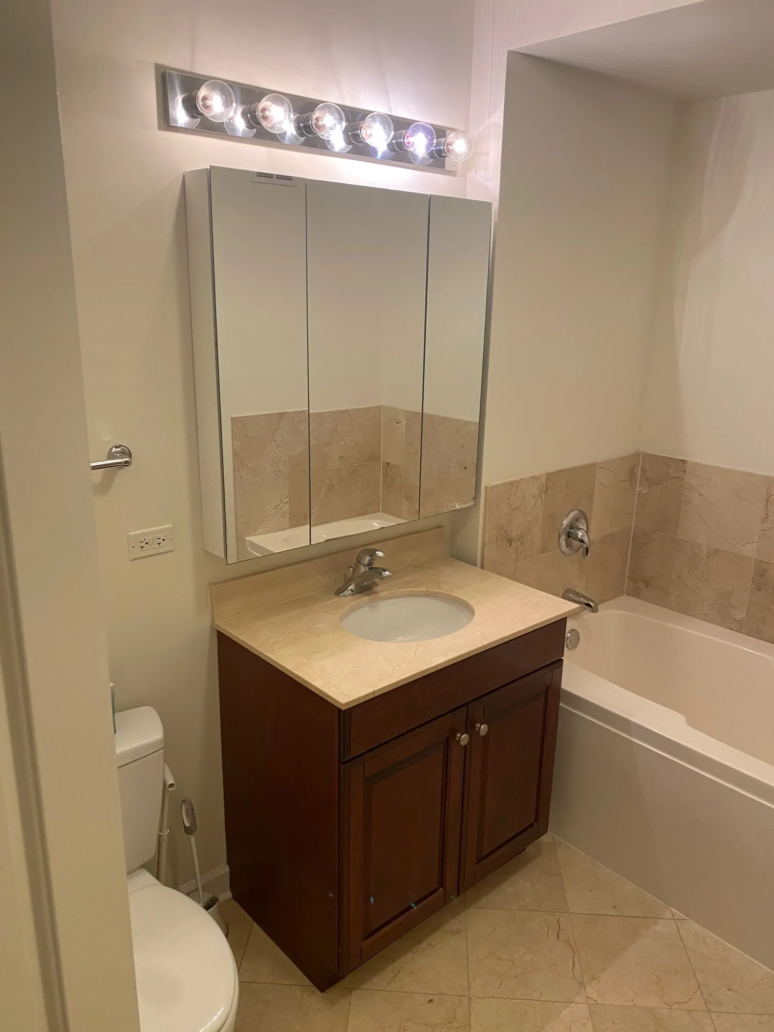 420 E WATERSIDE DR 60601-Regatta-unit#1602-Chicago-IL