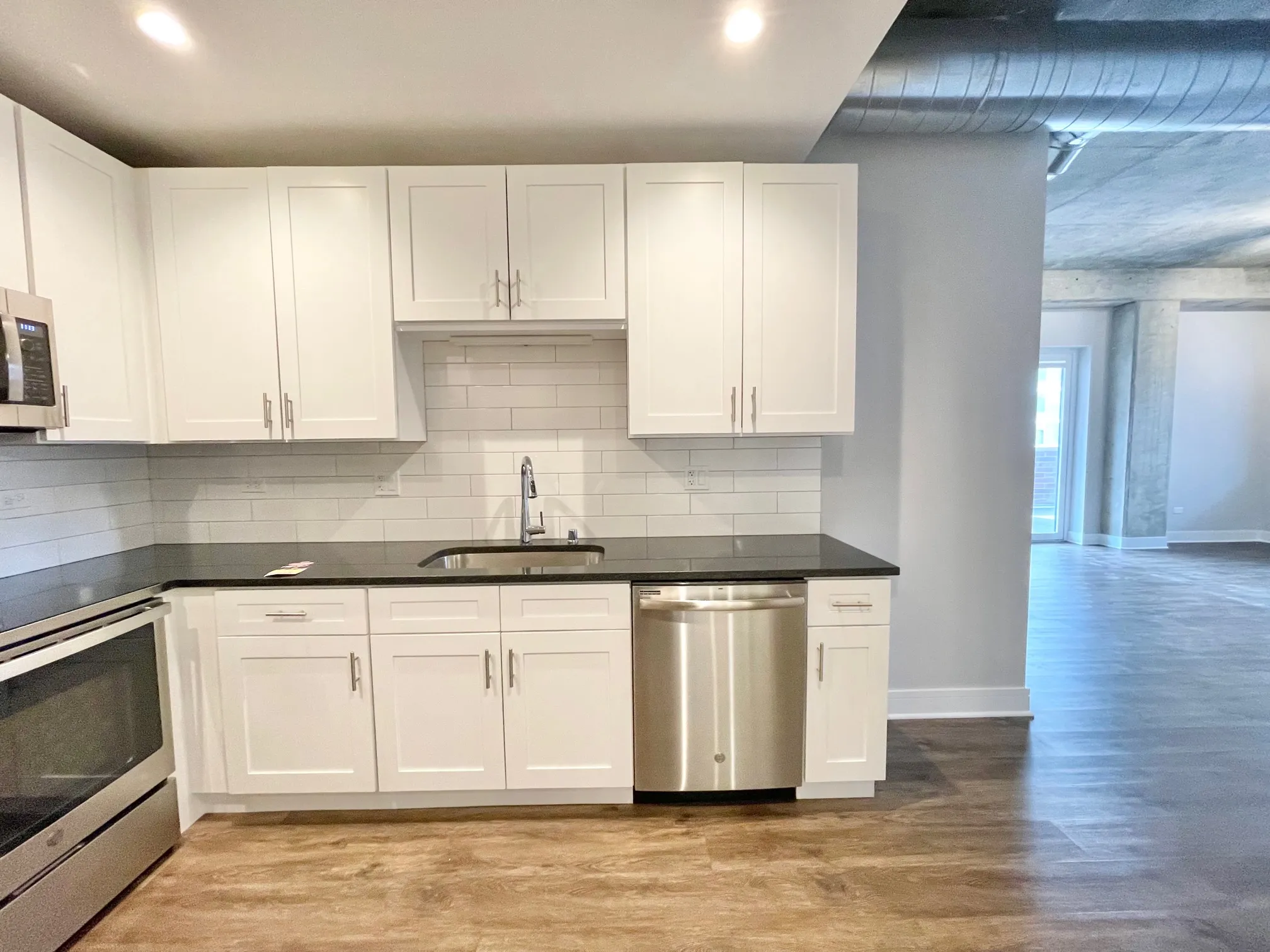 3833 N BROADWAY 60613-unit#212-Chicago-IL