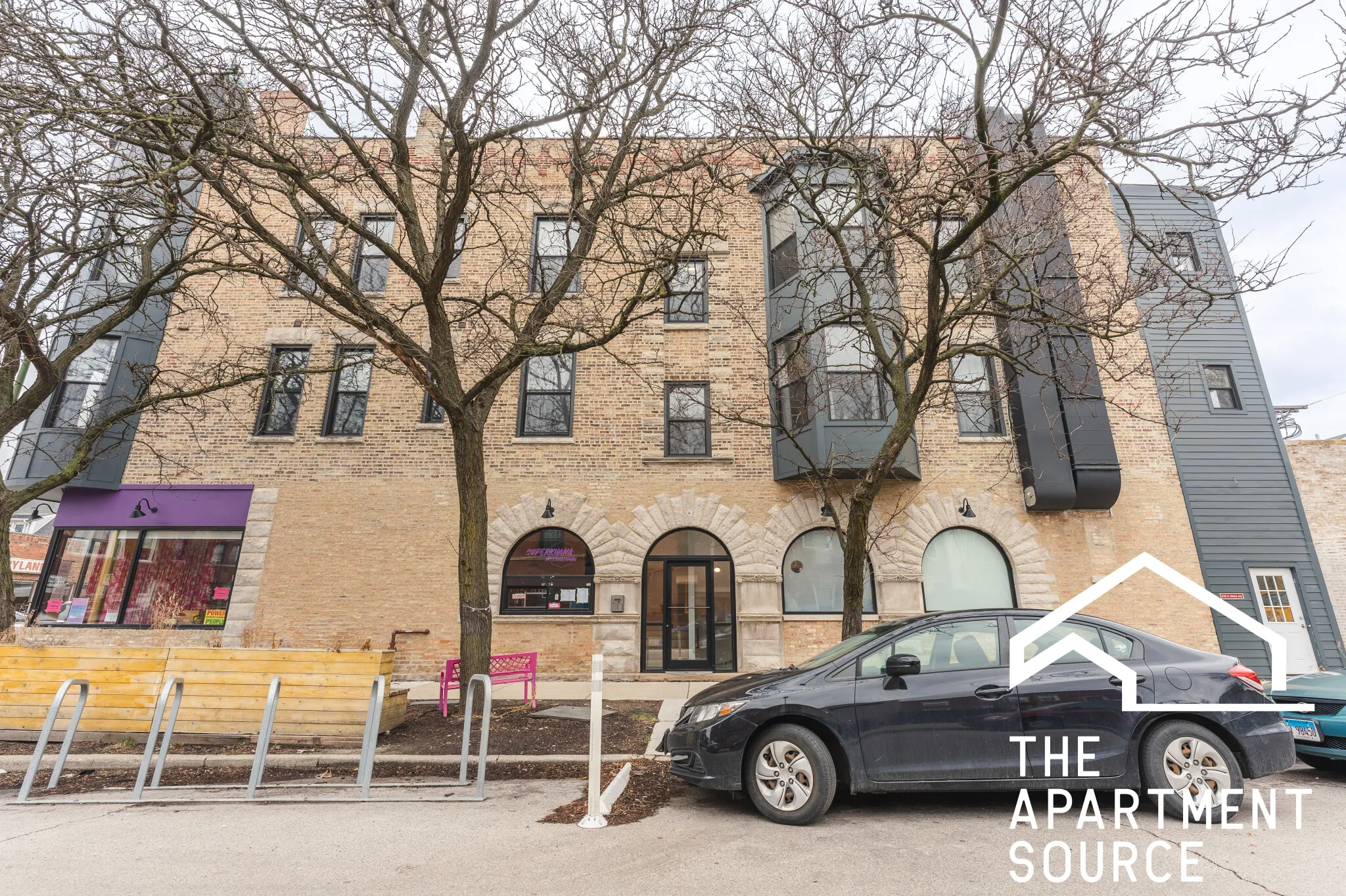 3059 W DIVERSEY AVE 60647-unit#2R-Chicago-IL