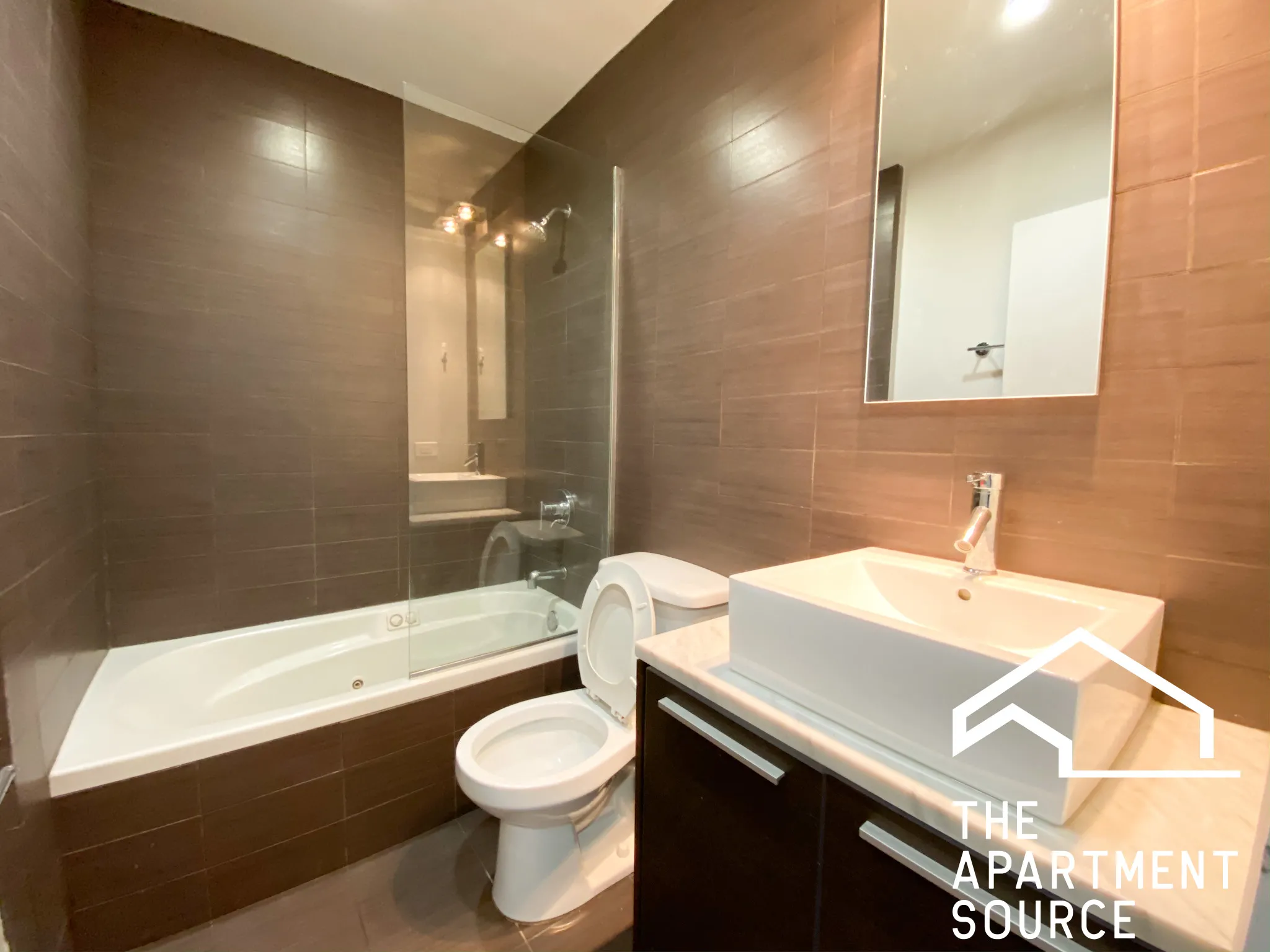 2503 W FULLERTON AVE 60647-unit#2-Chicago-IL