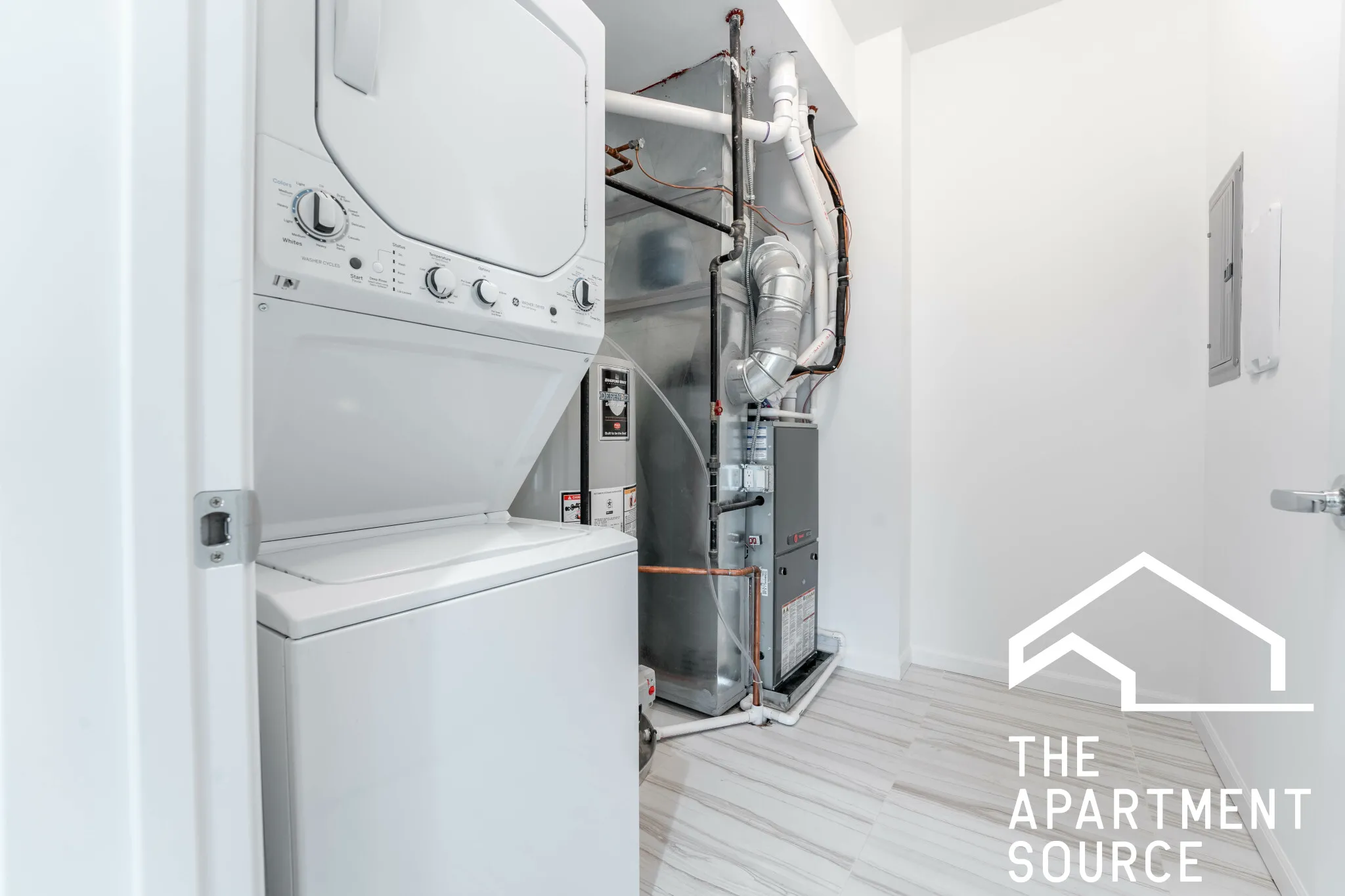 2535 W FULLERTON AVE 60647-unit#404-Chicago-IL