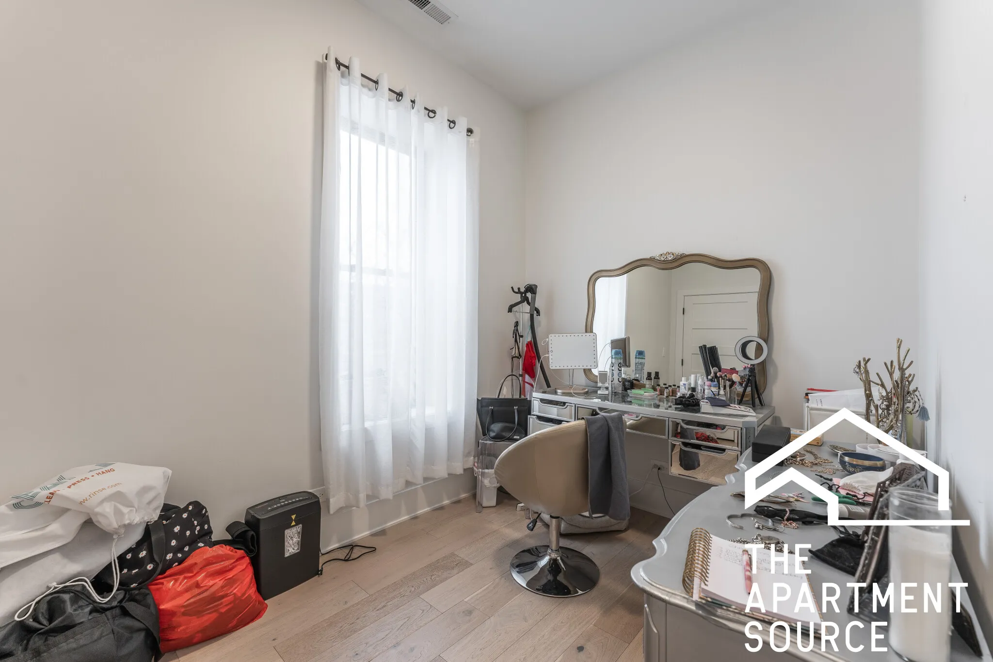 3059 W DIVERSEY AVE 60647-unit#2R-Chicago-IL