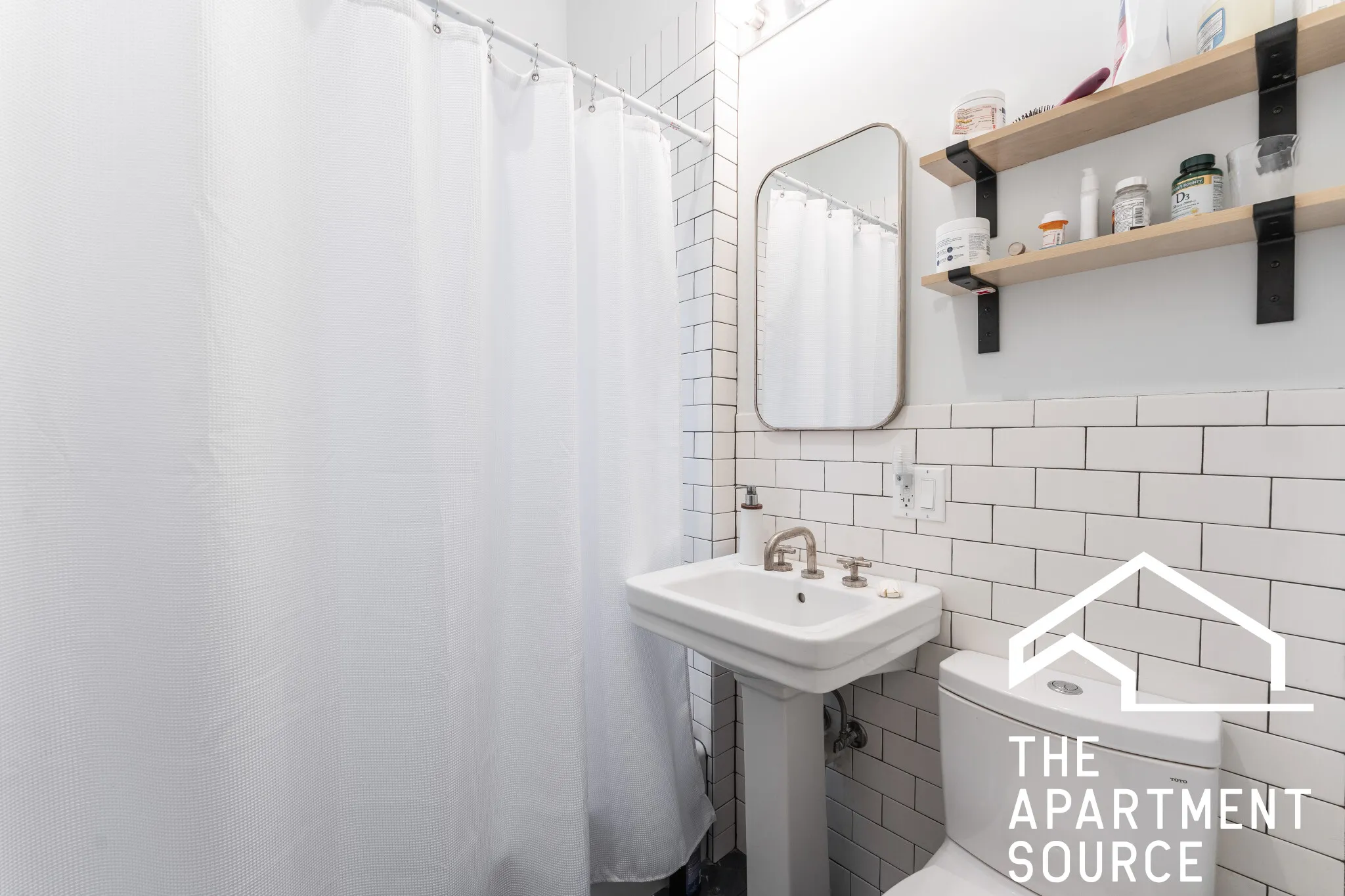 2161 N MAPLEWOOD AVE 60647-unit#2-Chicago-IL