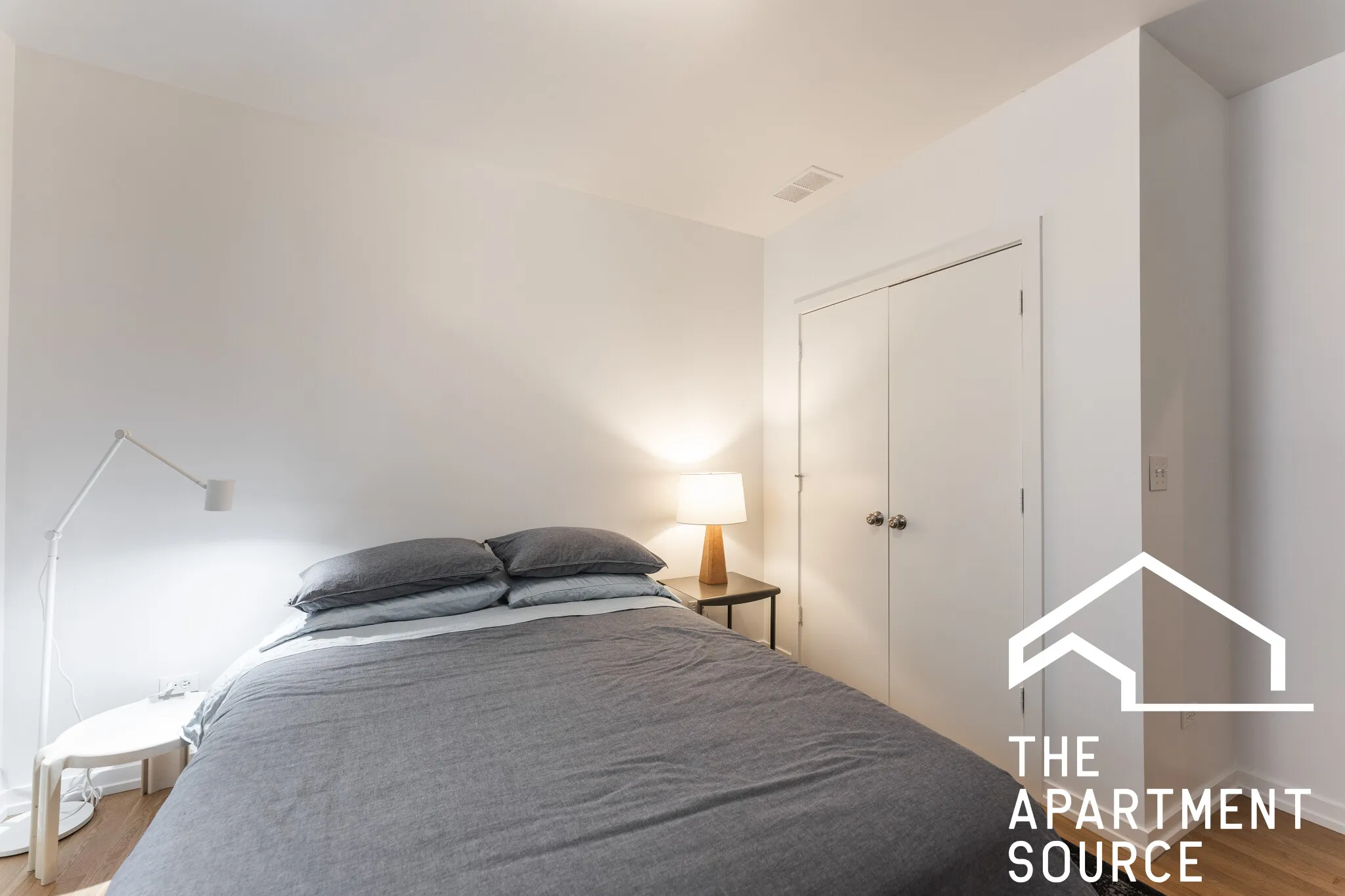 1219 W GUNNISON ST 60640-unit#2R-Chicago-IL