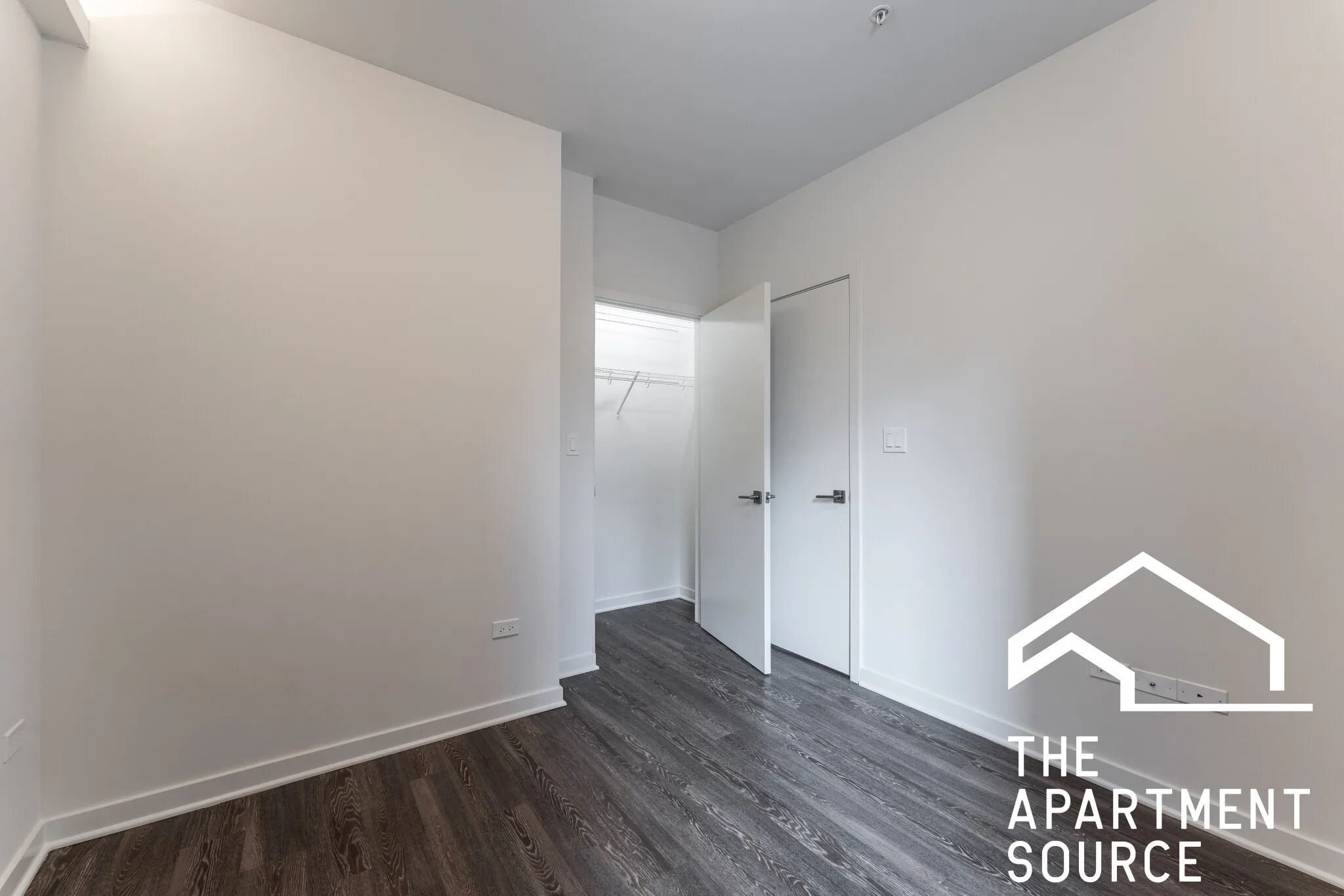 1325 N WELLS ST 60610-Wells Apartments-unit#209-Chicago-IL