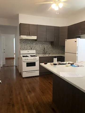 852 N HOYNE AVE 60622-unit#2F-Chicago-IL