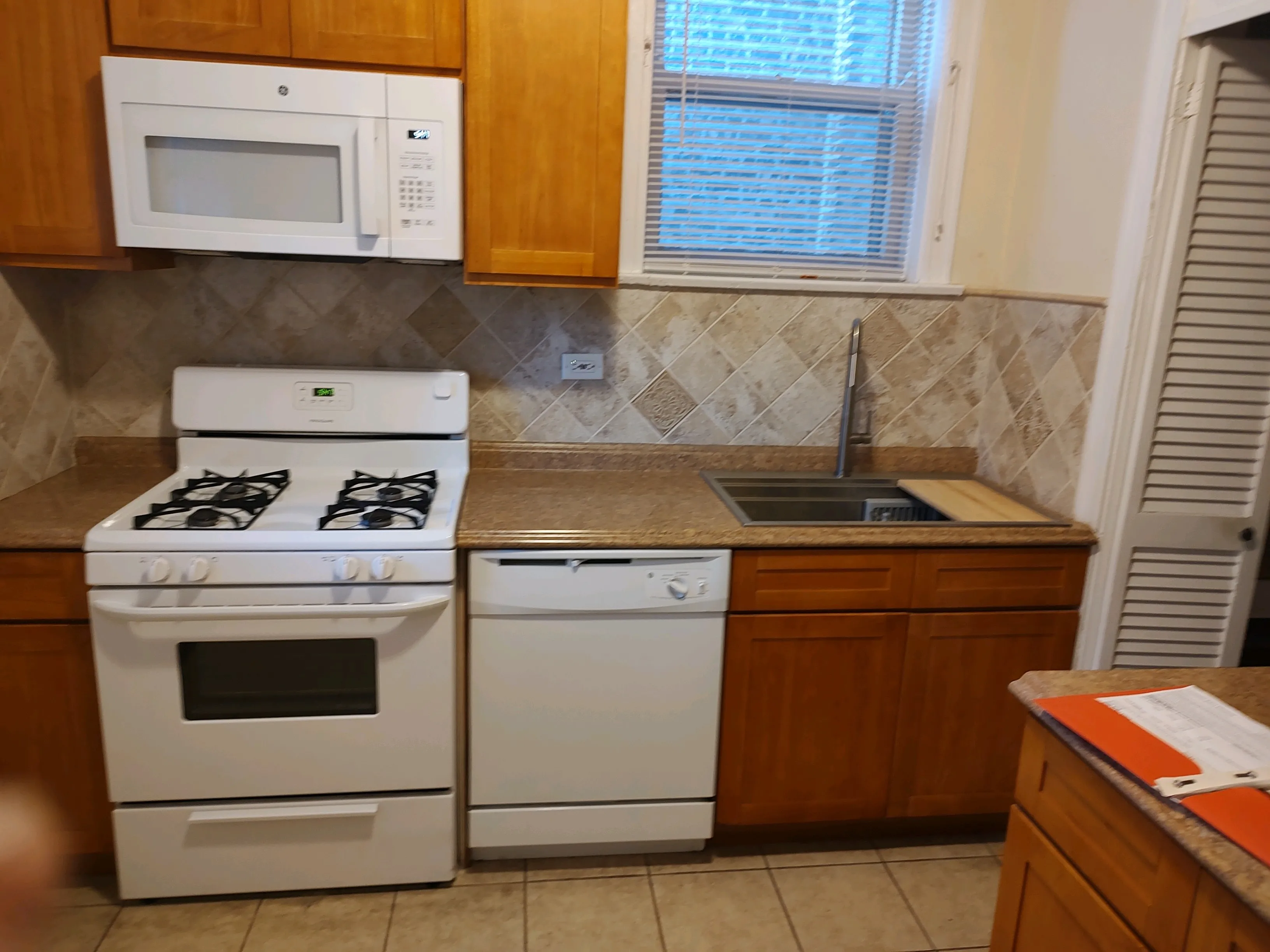 1317 W ELMDALE AVE 60660-unit#1-Chicago-IL