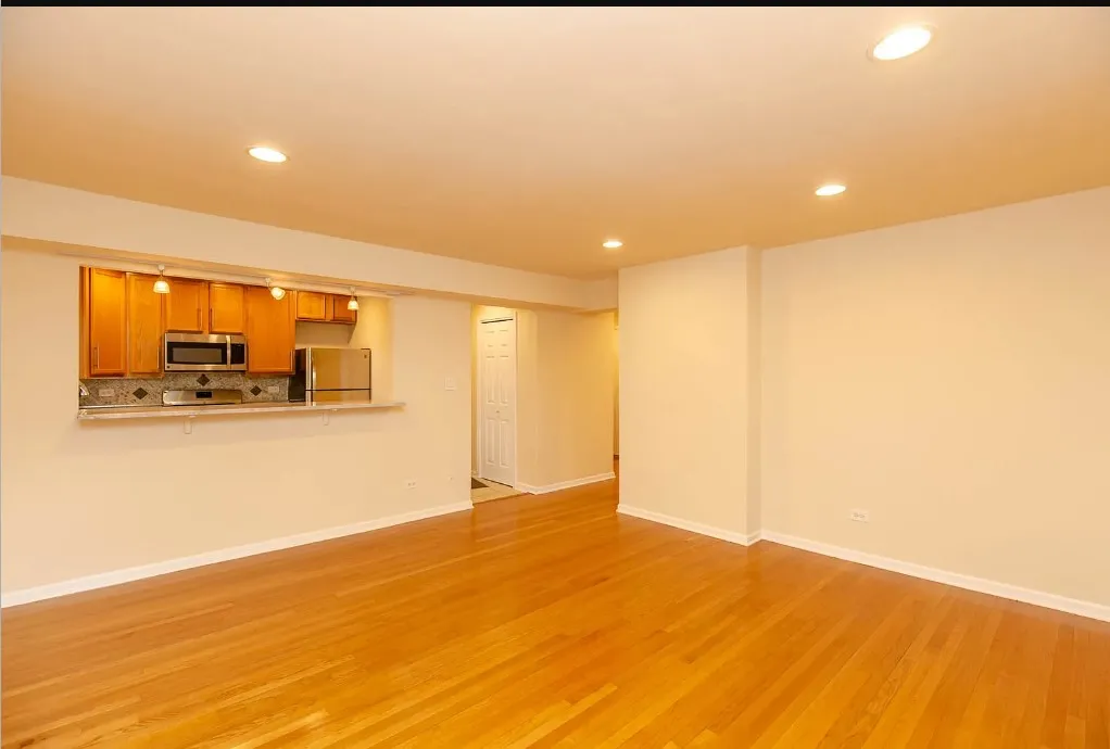 1902 W BIRCHWOOD AVE 60626-unit#3B-Chicago-IL
