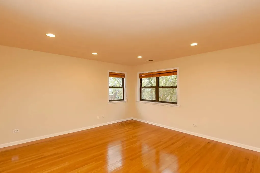 1902 W BIRCHWOOD AVE 60626-unit#3B-Chicago-IL