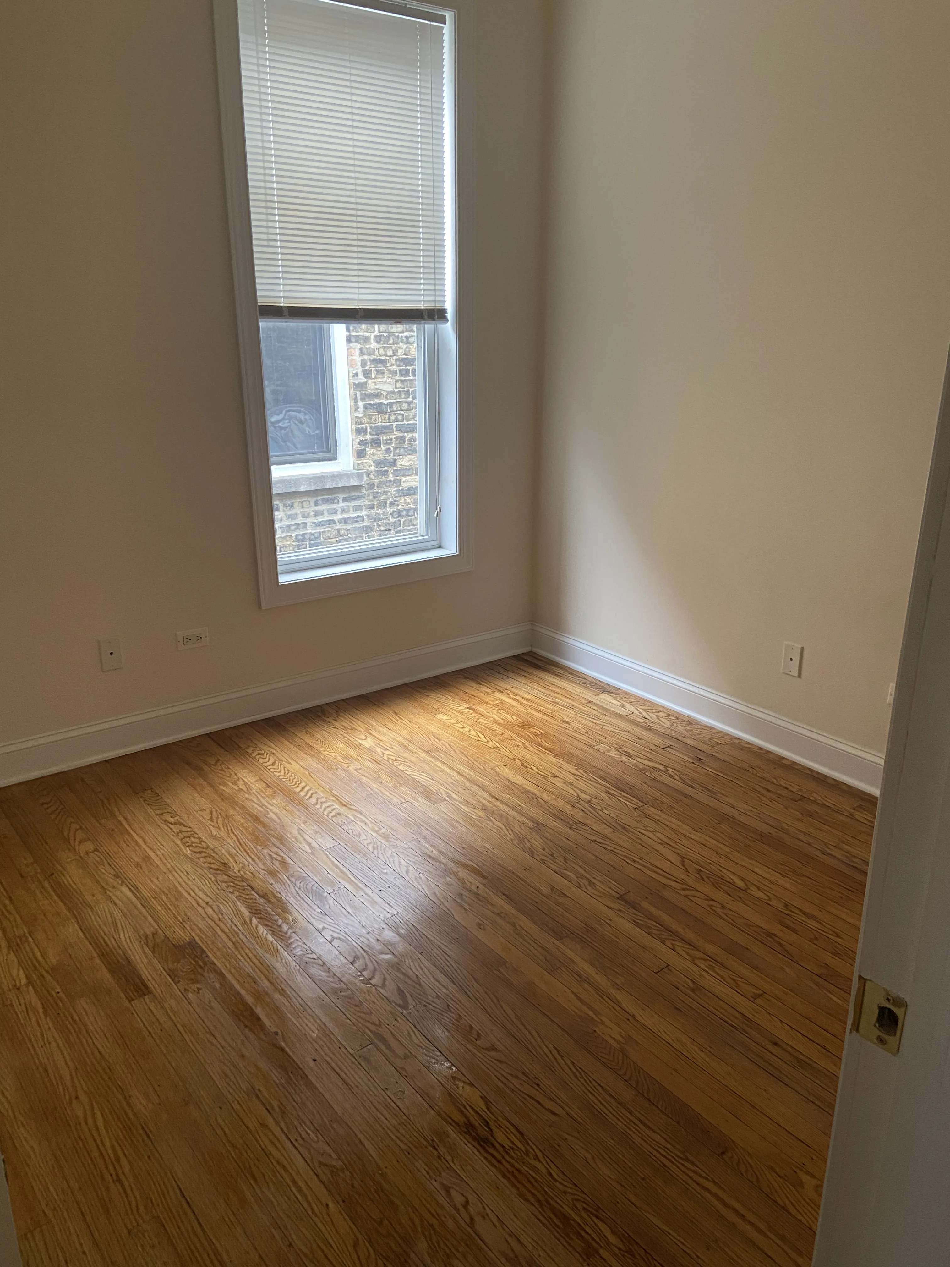 644 W GRACE ST 60613-unit#3-Chicago-IL