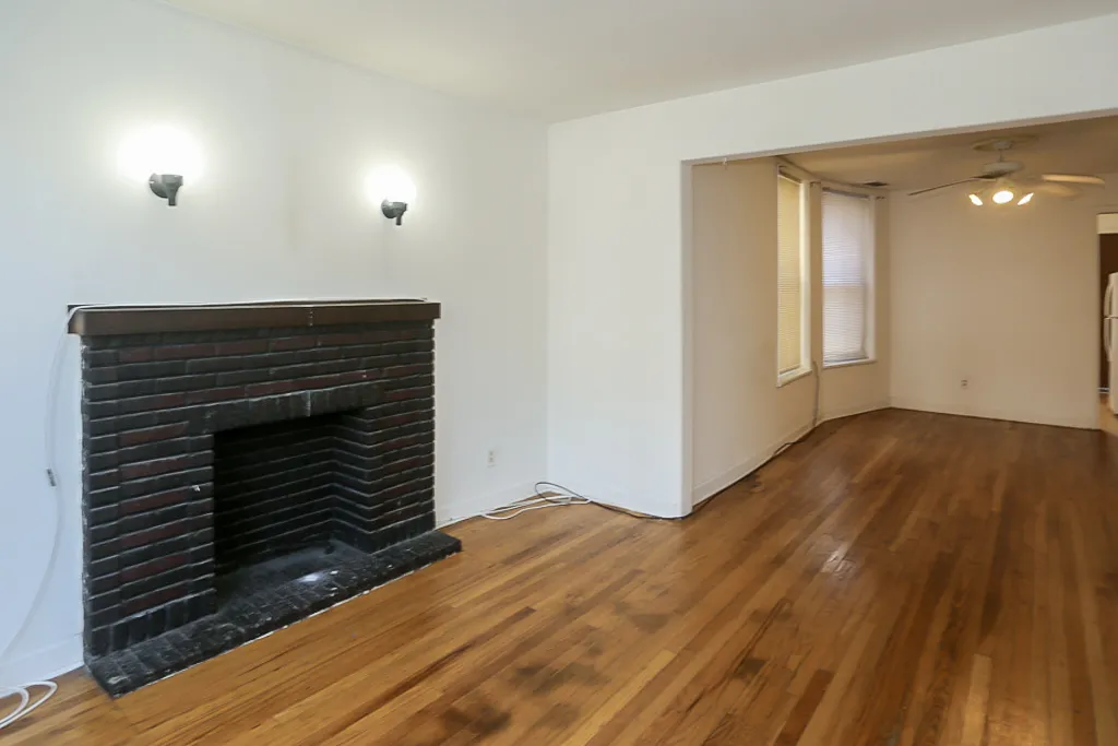 1507 W BARRY AVE 60657-unit#2-Chicago-IL