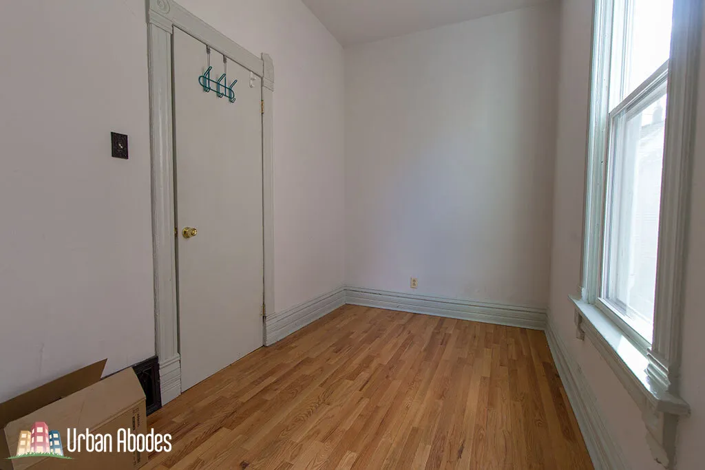1211 W MELROSE ST 60657-unit#2-Chicago-IL