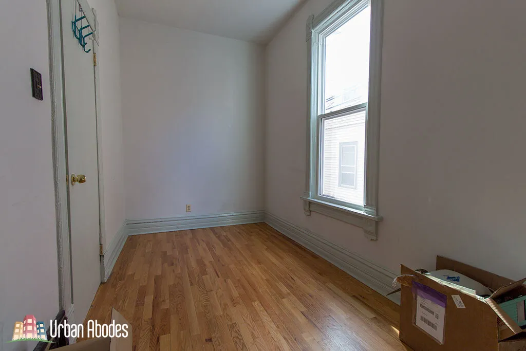 1211 W MELROSE ST 60657-unit#2-Chicago-IL