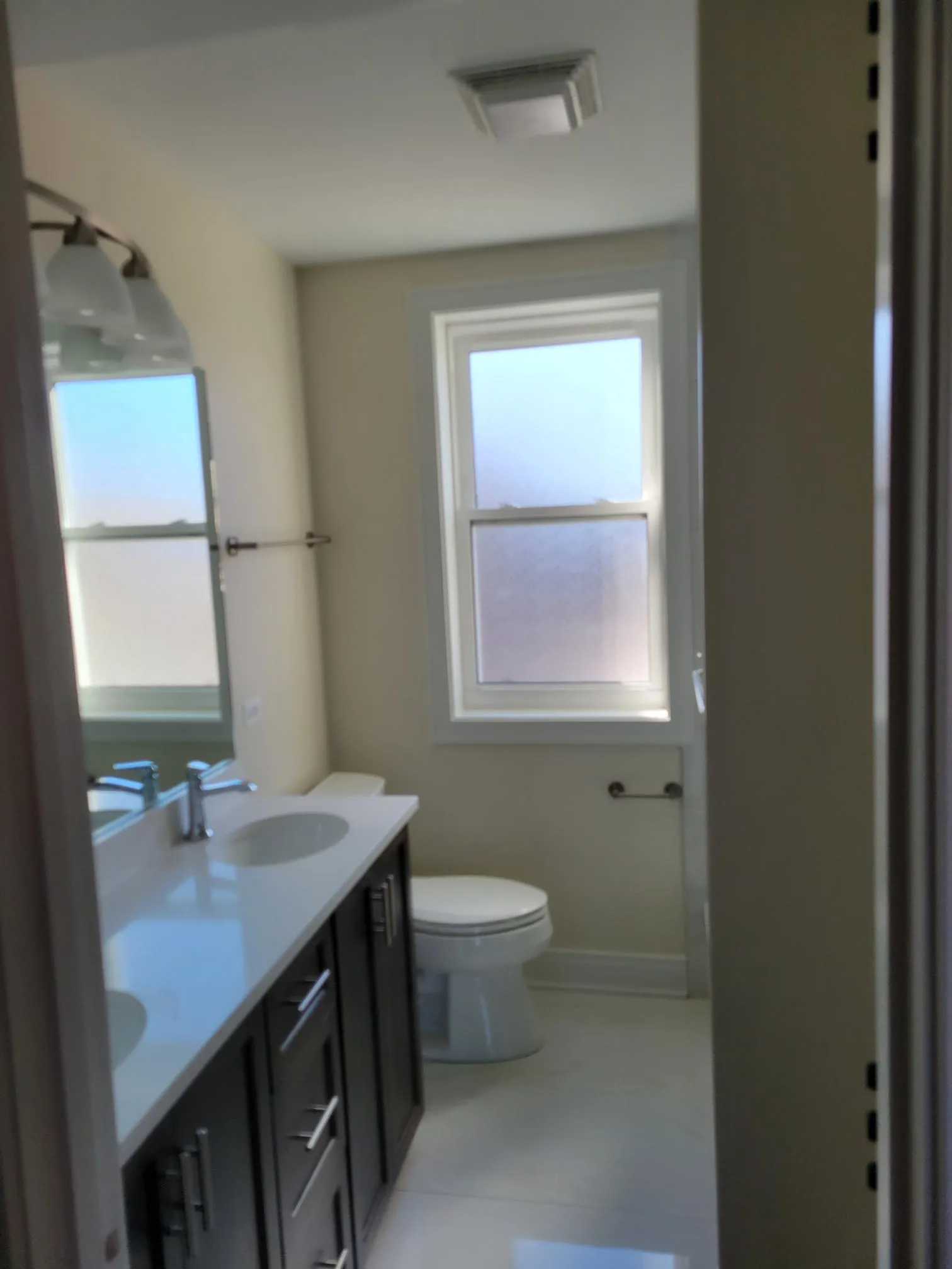 1239 W WAVELAND AVE 60613-unit#1-Chicago-IL