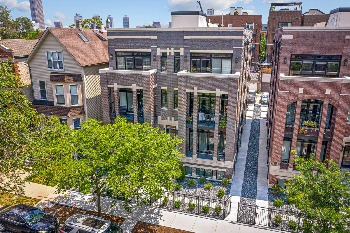 3347 N KENMORE AVE 60657-unit#3N-Chicago-IL