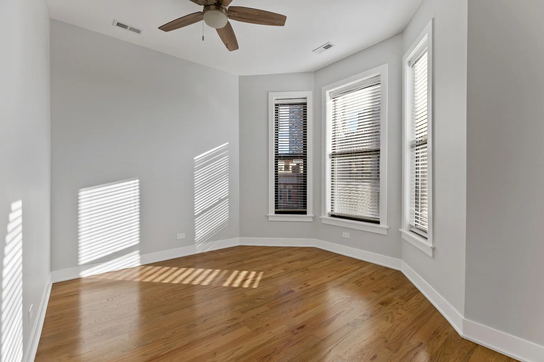 356 W DICKENS AVE 60614-unit#4-Chicago-IL